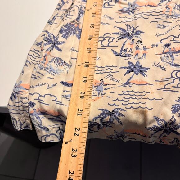 Tommy Bahama Hawaiian Print Short Sleeves Button Down Shirt Size Small - Picture 6 of 6